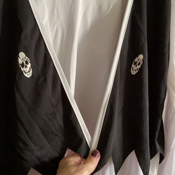 3/$15 costume Pirate Costume one size fits most - Picture 2 of 4